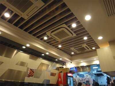 牛魔王清湯腩咖哩專門店 (灣仔)