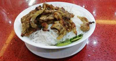 呀爸河河內越南餐厅