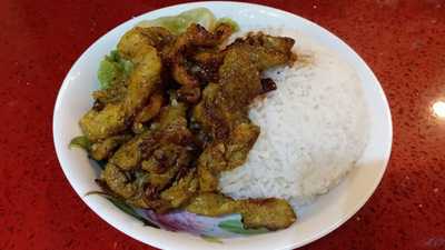 呀爸河河內越南餐厅