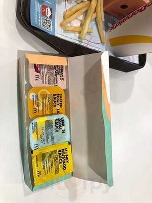 麥當勞 (康麗花園)