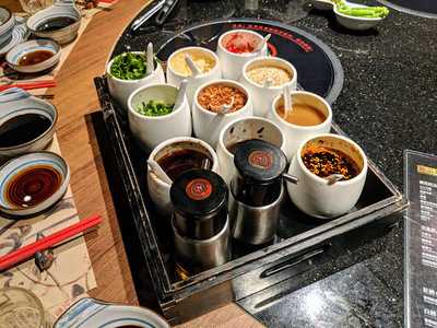 大紅袍火鍋料理