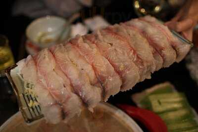 漁火海鮮刺身火鍋