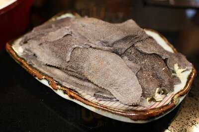 漁火海鮮刺身火鍋