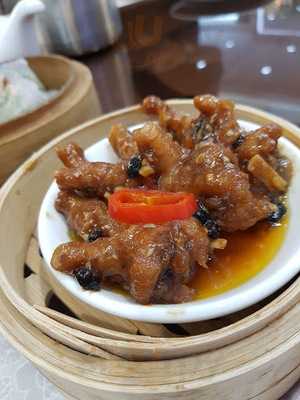 富臨皇宮 - 何文田