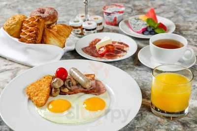 Pool Bar (香港沙田萬怡酒店)