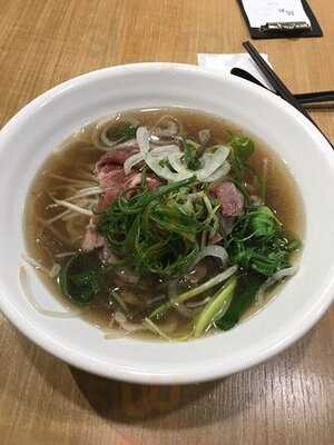 越軒牛肉粉專門店