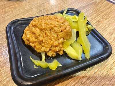 譚仔雲南米線 (謝斐道)