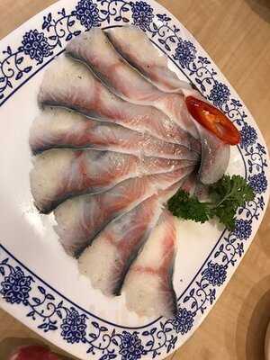 肥牛火鍋海鮮酒家