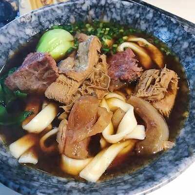 三星台菜食堂  (the L. Square )