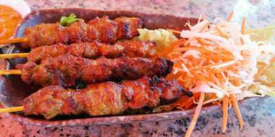 Tom bar & grill - Sai Sha Road