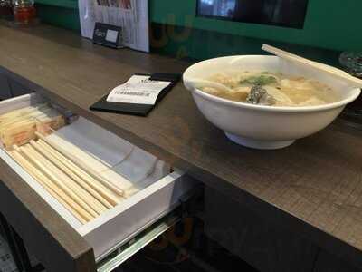 復興香港仔魚蛋王