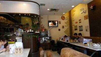 Take A Seat Cafe & Pub