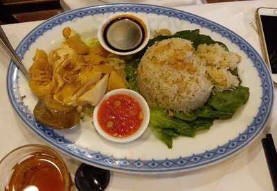 湄公河畔法式越南餐廳