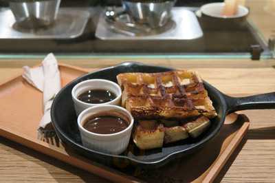 星巴克 (東亞樓)