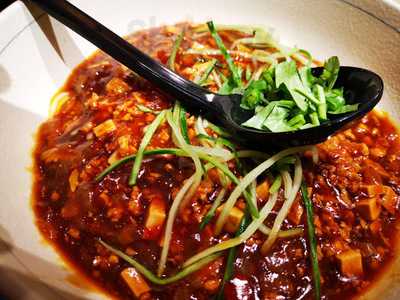 翡翠拉麵小籠包