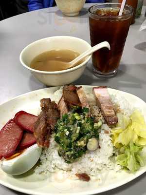 表妹沒事燒臘茶餐廳