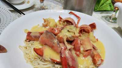 富臨皇宮 (黃大仙店)