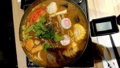 8鍋臭臭鍋 (金巴利道)