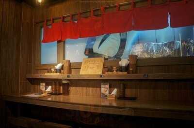 面鮮醬油房周月