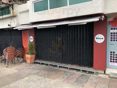 彼得意大利薄餅