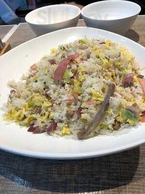 澳門三盞燈食坊 (天水圍)