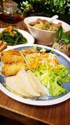 火車頭越南餐室