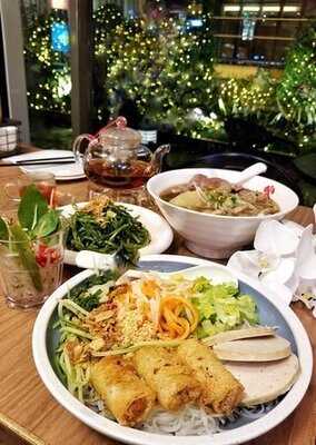 火車頭越南餐室