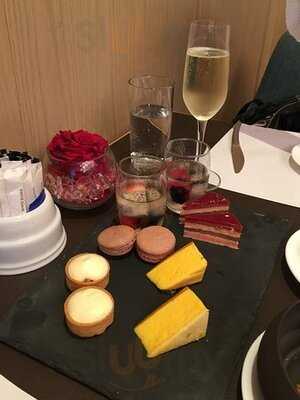 La Saison By Jacques Barnachon