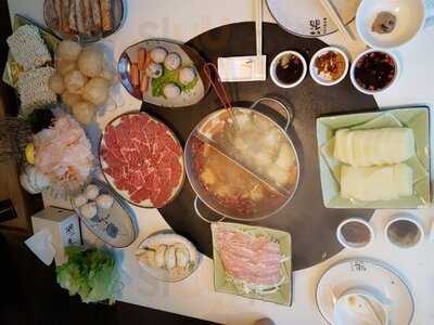 不倒翁中日火鍋料理(銅鑼灣店)