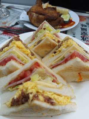 華星冰室 (筲箕灣)