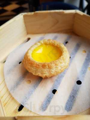 Showcase By Bread N Butter