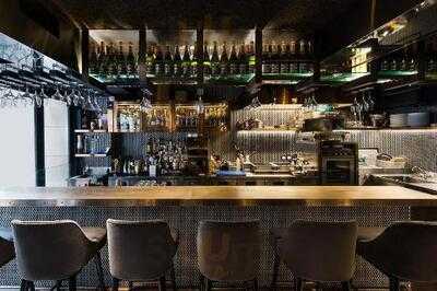 Bisque | Lobster & Champagne