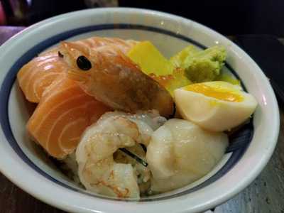 魚鮮生刺身專門店