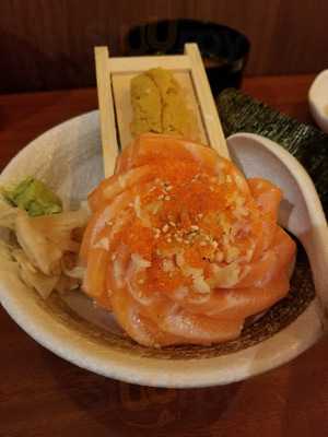 魚鮮生刺身專門店