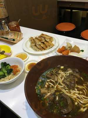 八方雲集鍋貼水餃專門店