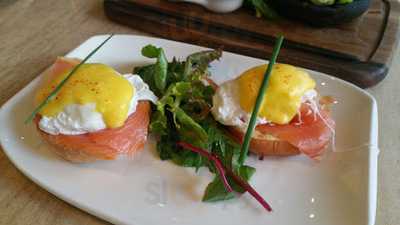 Agnès B. Le Pain Grille