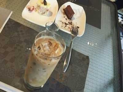 Agnès B. Le Pain Grille