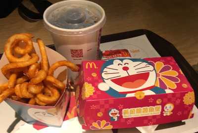 麦当劳 (金马伦道)