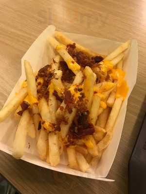 麦当劳 (金马伦道)