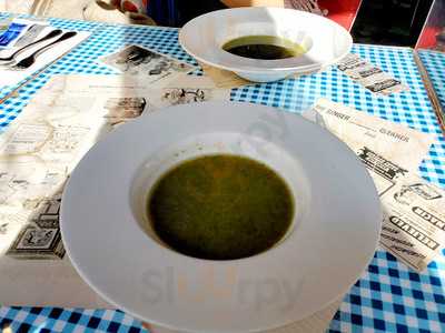 The Two Cafe (中环)