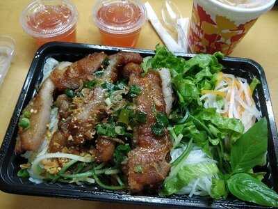 越北牛肉粉專門店 (新蒲崗)