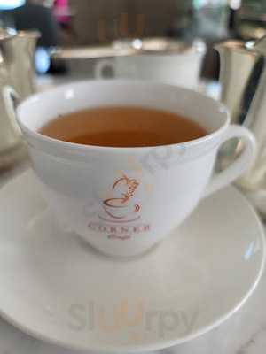 咖啡閣 (九龍海逸君卓酒店)