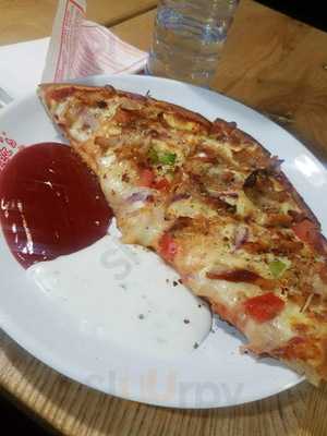 Ebeneezer's Kebabs And Pizzzeria