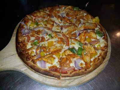 Ebeneezer's Kebabs And Pizzzeria