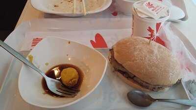 美心鐵路快餐廳