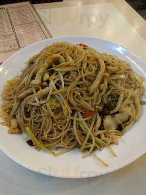 盈彩海鮮火鍋酒家