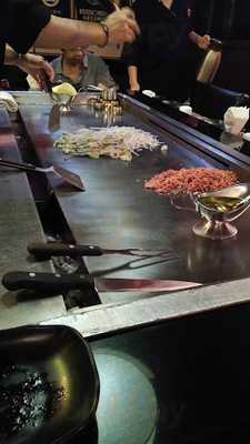 秋田紅葉-自慢的炭火燒酒場