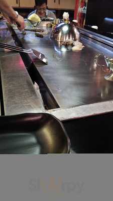 秋田紅葉-自慢的炭火燒酒場