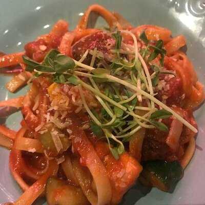 The Sky Bar (形點)