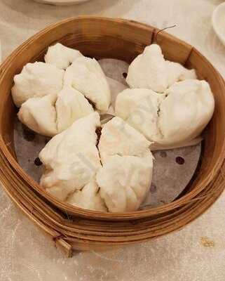 彩雲軒 (德宏大廈)